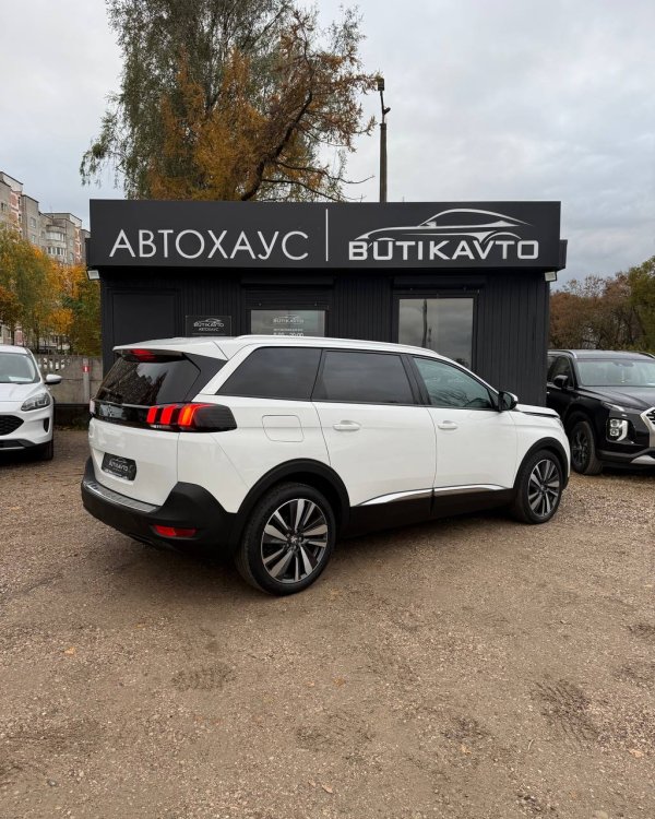 Peugeot 5008 II - Image 6