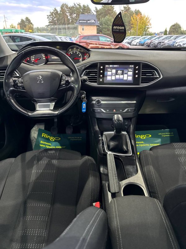 Peugeot 308 T9 - Image 12