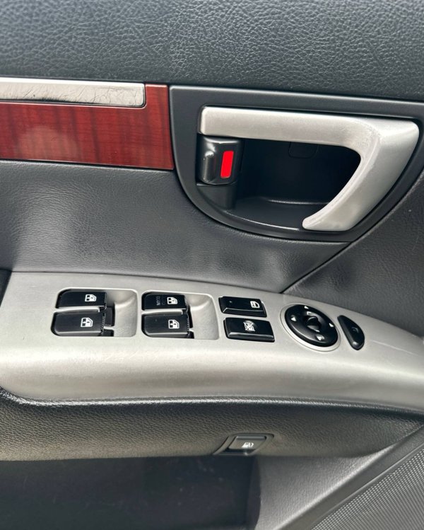 Hyundai Santa Fe CM - Image 15