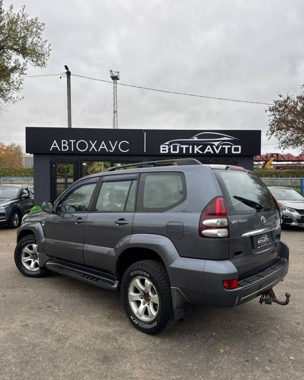 Toyota Land Cruiser Prado J120 - Image 4