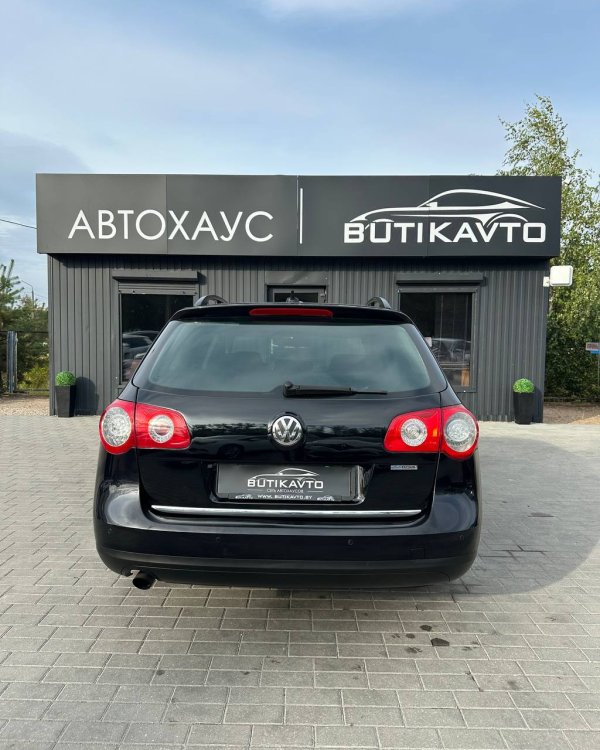 Volkswagen Passat B6 - Image 5