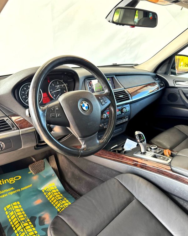 BMW X5 E70 - Image 11