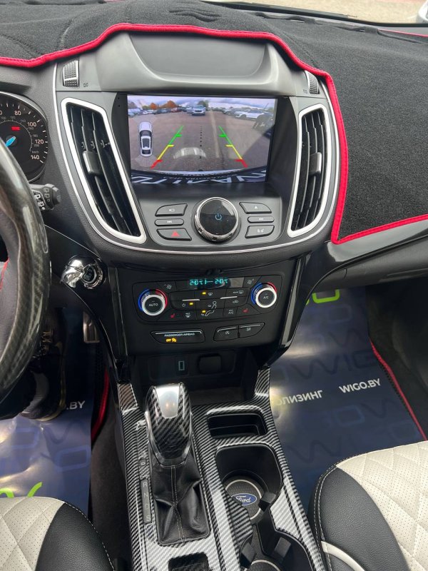 Ford Escape III · Рестайлинг - Image 13