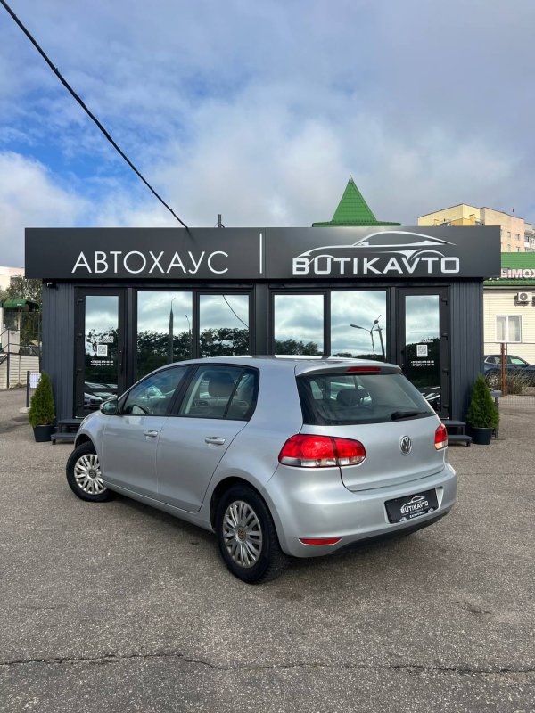 Volkswagen Golf VI - Image 5