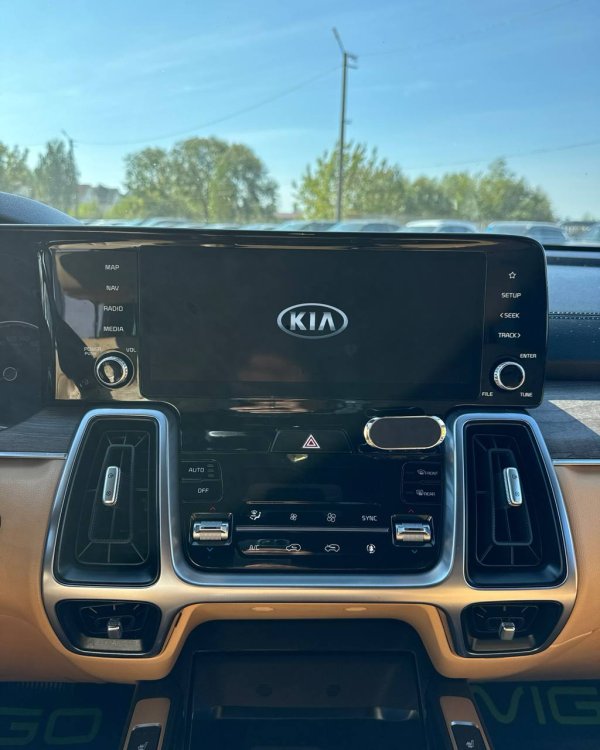 Kia Sorento IV - Image 20