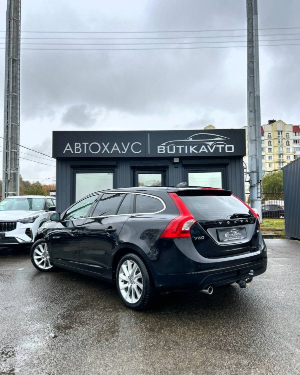 Volvo V60 I · Рестайлинг - Image 4