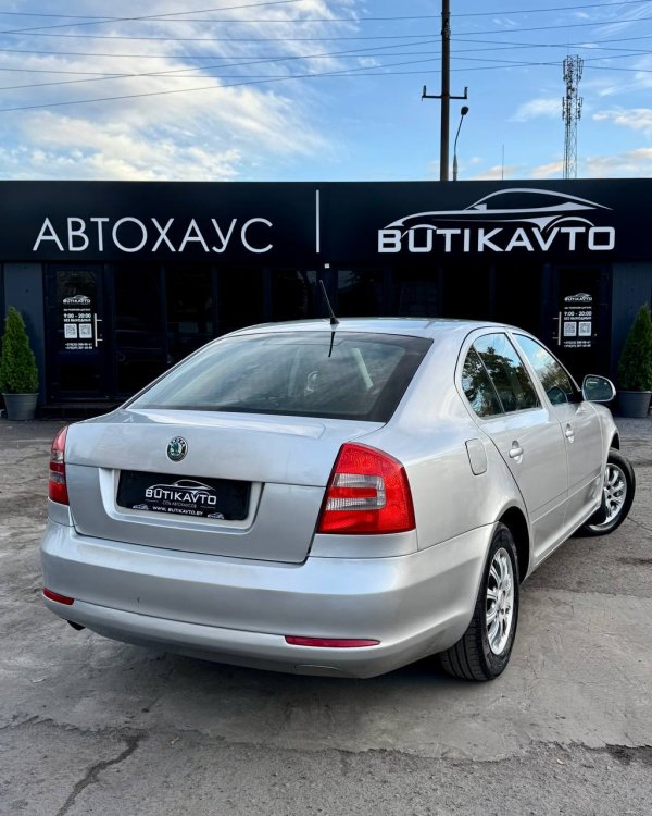 Skoda Octavia II · Рестайлинг - Image 6