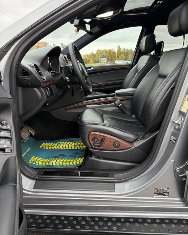 Mercedes-Benz GL-Класс X164 (Рестайлинг) - Image 11