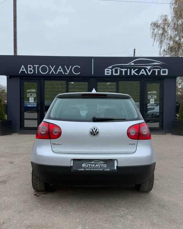 Volkswagen Golf V - Image 6