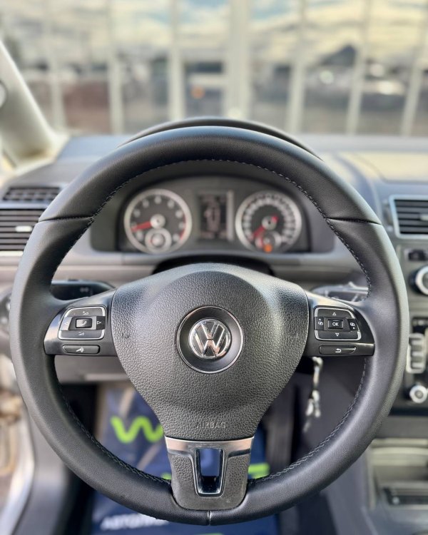 Volkswagen Touran I · 2-й рестайлинг - Image 15