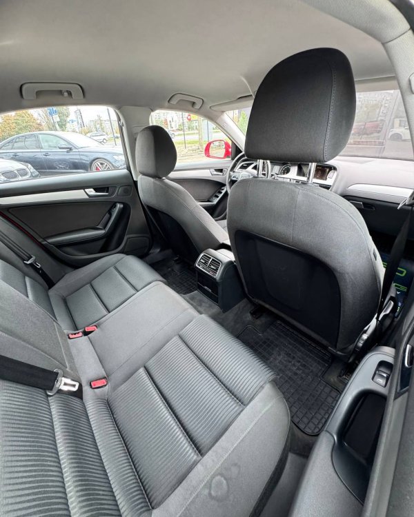 Audi A4 B8 - Image 12