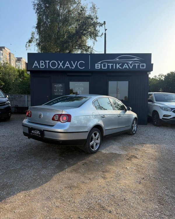 Volkswagen Passat B6 - Image 6