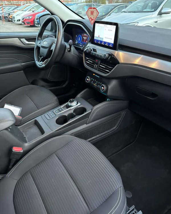 Ford Kuga III - Image 14