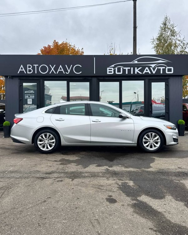 Chevrolet Malibu IX · Рестайлинг - Image 8