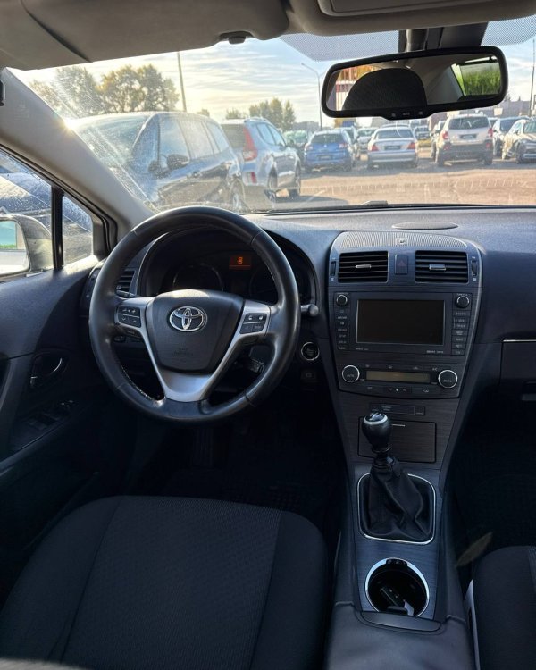 Toyota Avensis III (T270) - Image 10