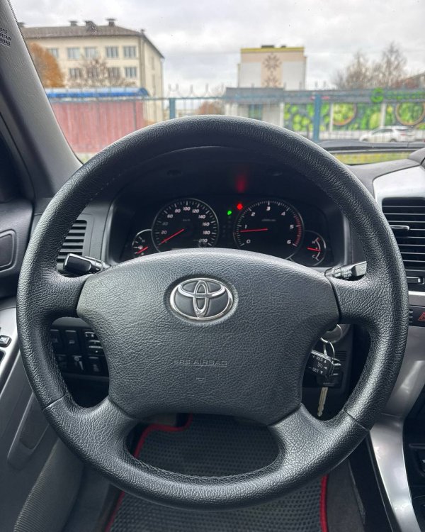 Toyota Land Cruiser Prado J120 - Image 17