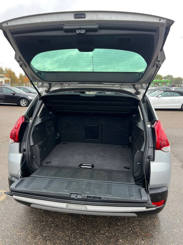Peugeot 3008 I · Рестайлинг - Image 15