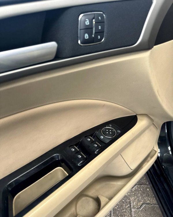 Ford Fusion USA II - Image 9