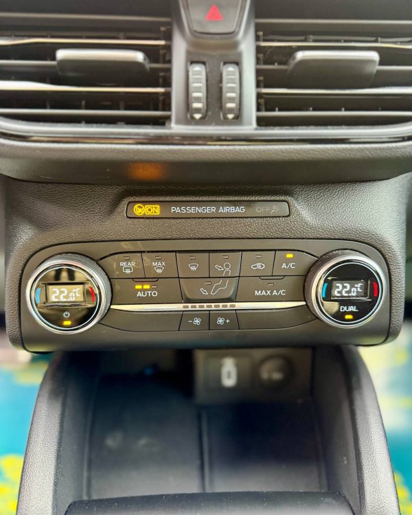 Ford Focus III · Рестайлинг - Image 17