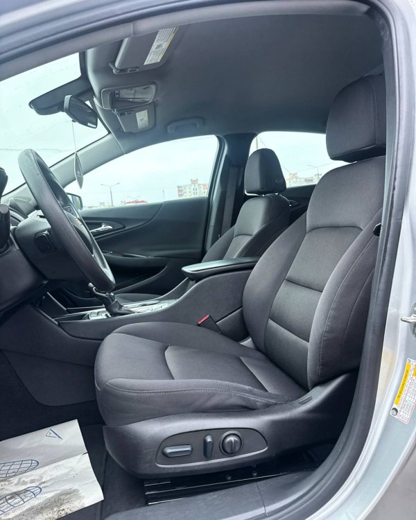 Chevrolet Malibu IX · Рестайлинг - Image 10