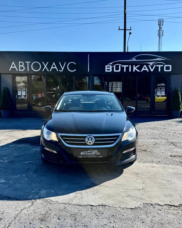 VOLKSWAGEN PASSAT CC - Image 2