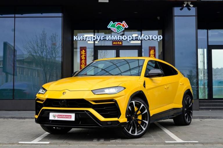 Автомобили Lamborghini в лизинг